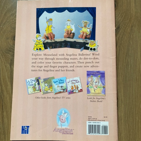 Angelina Ballerina Activity Book W/ Finger Puppet Show - Picture 3 of 11
